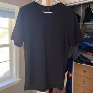 Lululemon Men's 5 Year Henley Tee